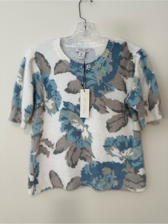 Rachel Zoe Sweaters - Rachel Zoe soft cozy short sleeve sweater size Large P2P 20-22” NWT